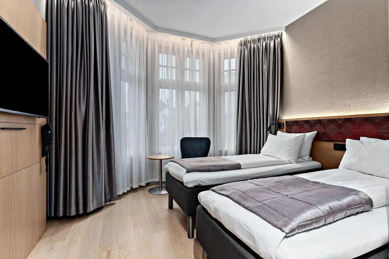 Bergen Harbour Hotel, Worldhotels Crafted 4*,